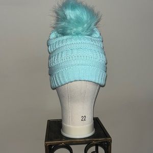 Teal Knit Beanie Size OS NEW!!